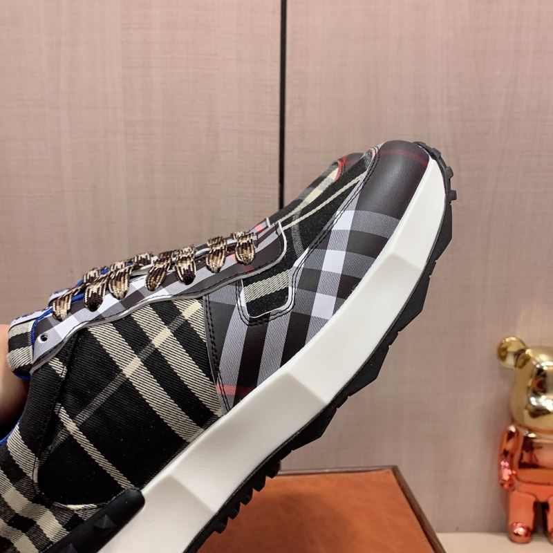 Burberry Low Shoes